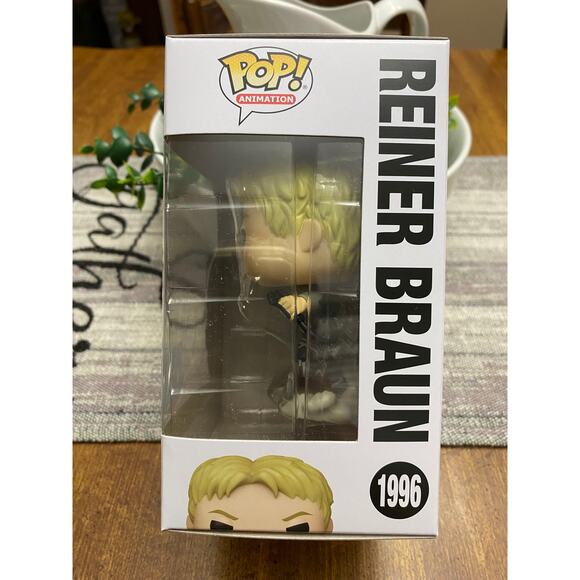 Funko Pop Animation: Attack On Titan - Reiner Braun - Picture 2 of 6